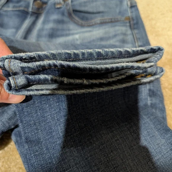 Madewell Skinny Distressed Jeans Light to Medium Blue Wash Sz 31 US - Picture 11 of 12